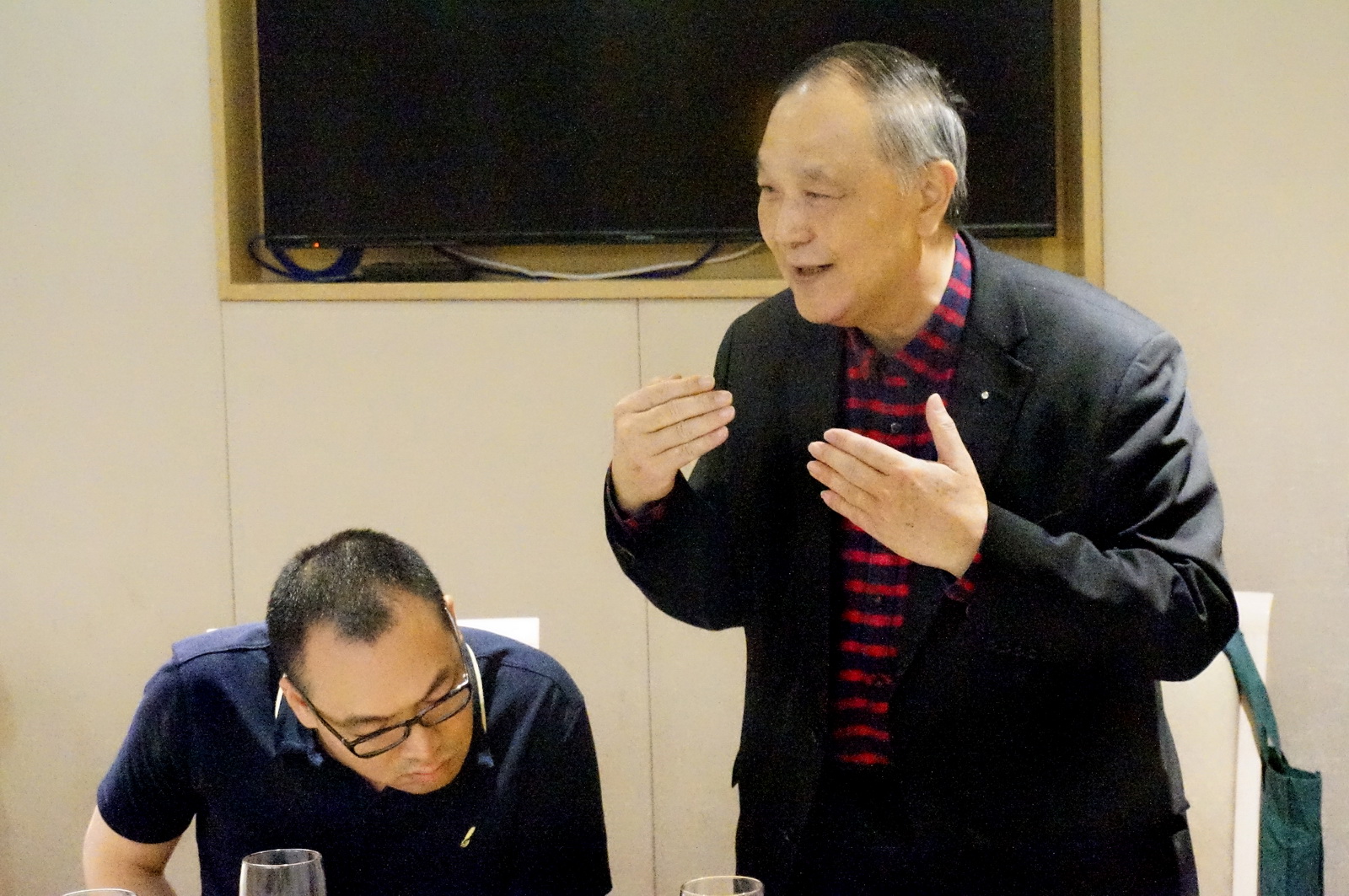 HKPS Meeting 2016-11-17 0026-A_调整大小.jpg