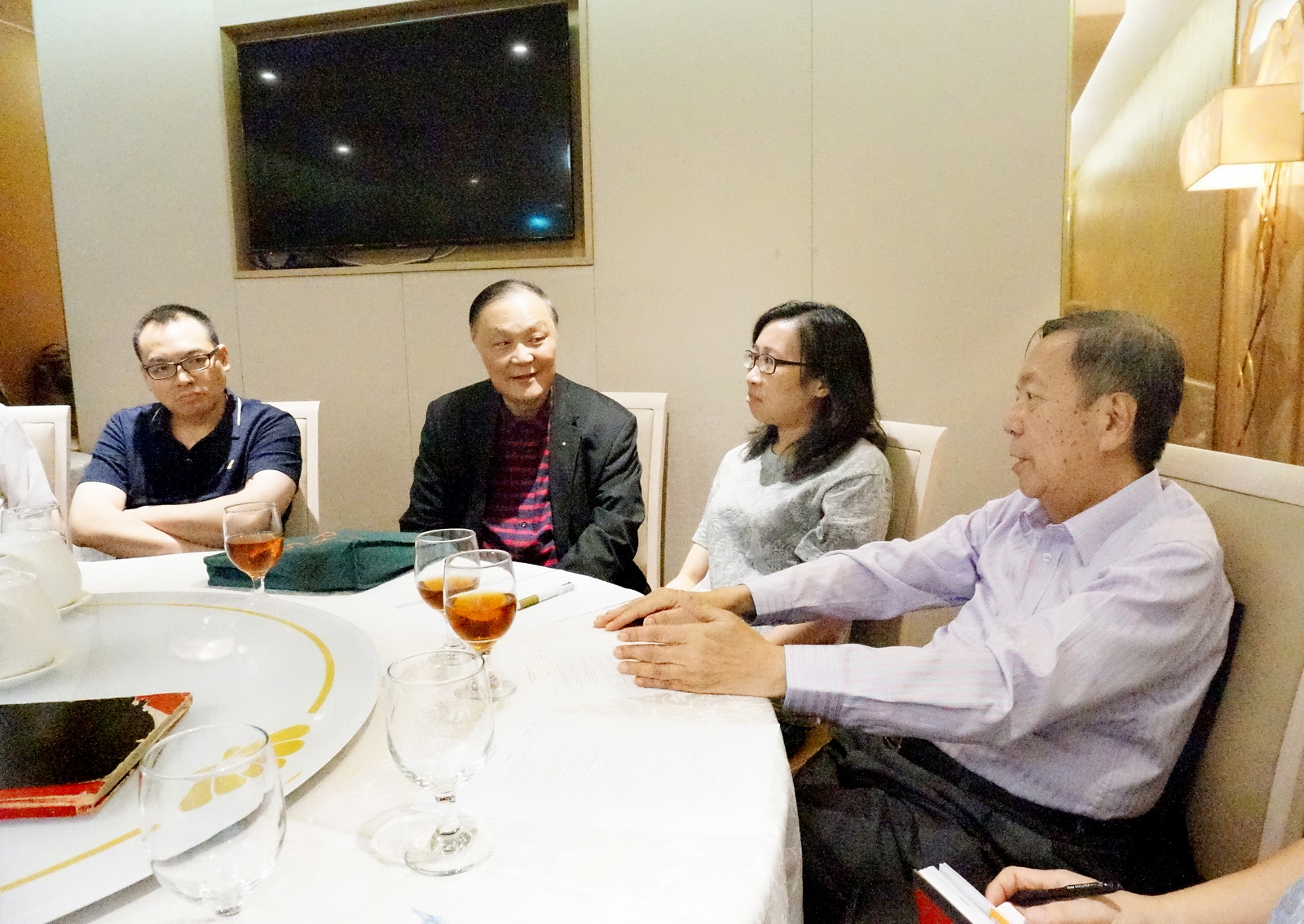 HKPS Meeting 2016-11-17 0088-A_调整大小.jpg