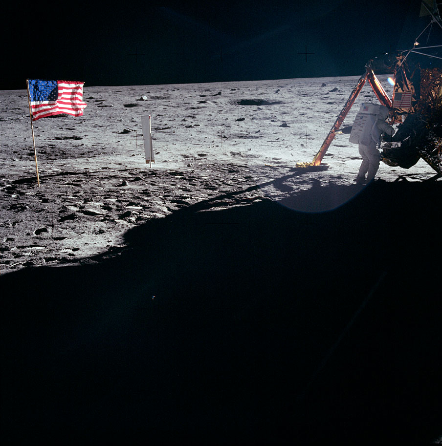 Apollo11-8.jpg